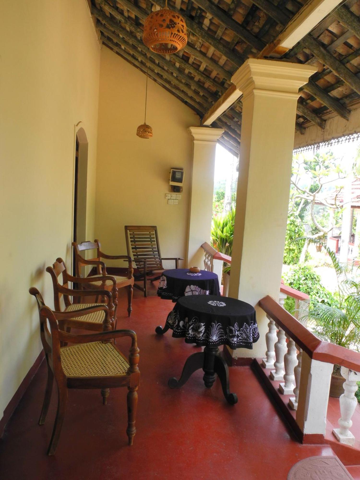 Top Of The Hill Guesthouse Weligama Εξωτερικό φωτογραφία