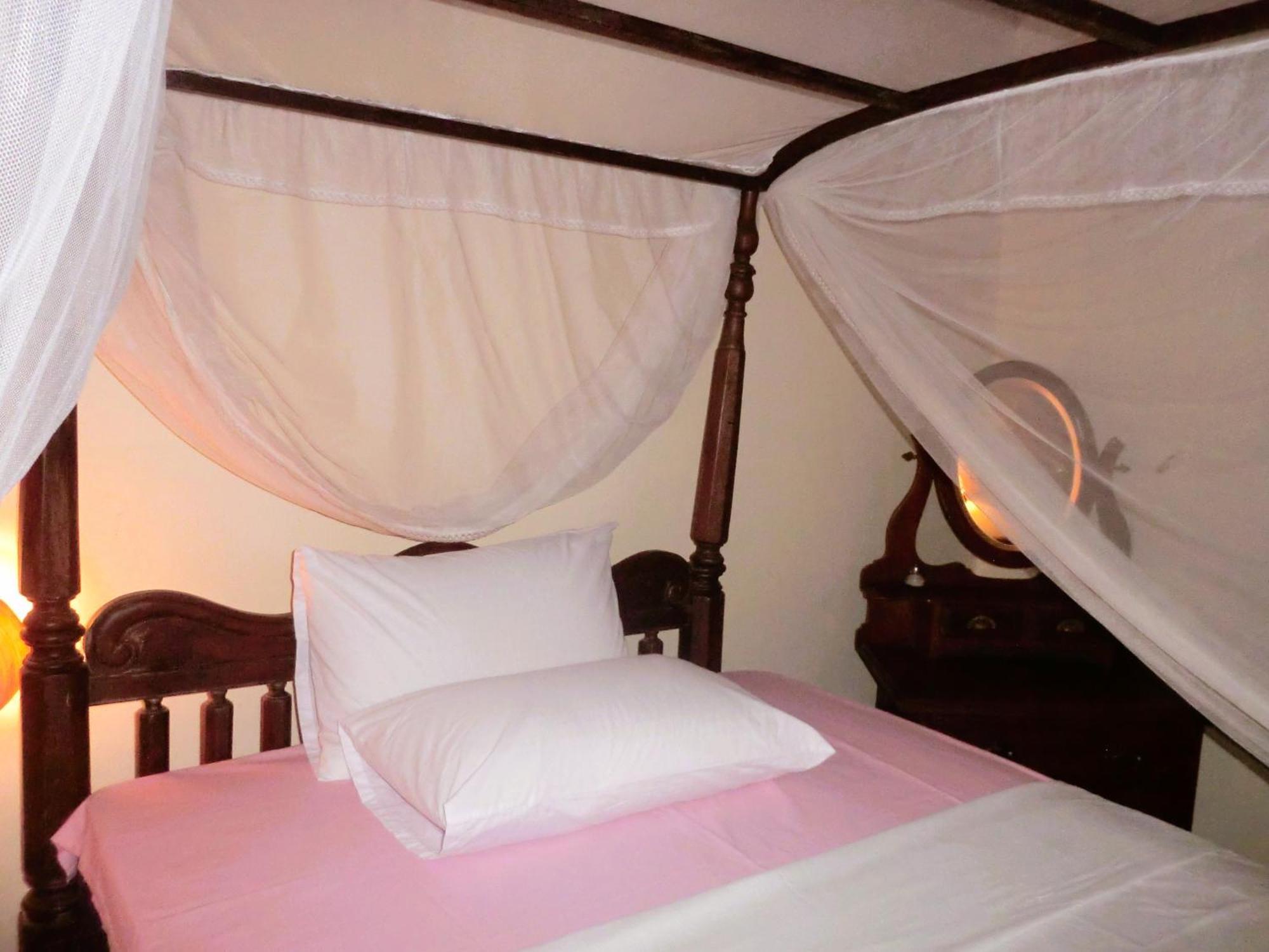 Top Of The Hill Guesthouse Weligama Δωμάτιο φωτογραφία