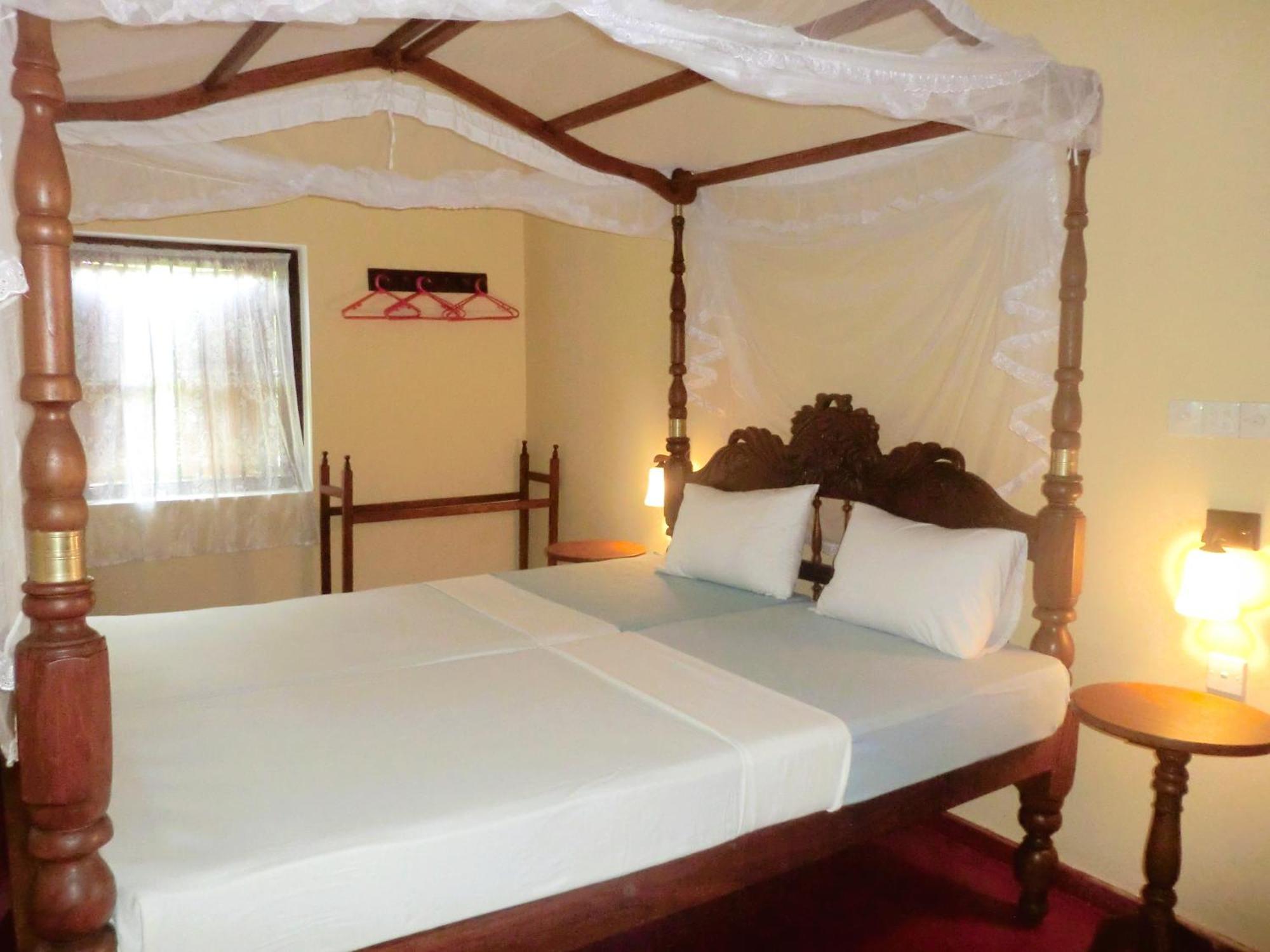 Top Of The Hill Guesthouse Weligama Δωμάτιο φωτογραφία