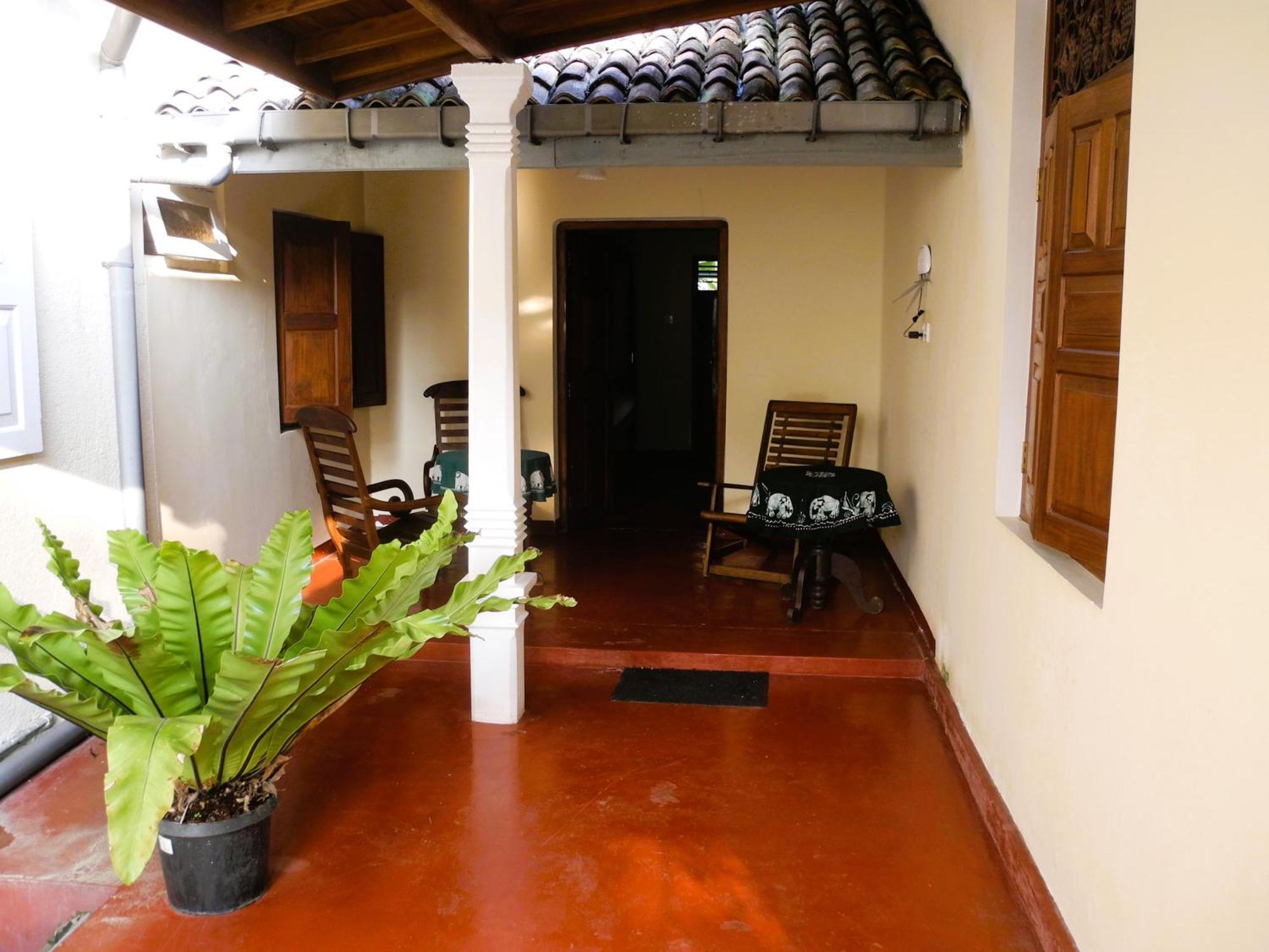 Top Of The Hill Guesthouse Weligama Δωμάτιο φωτογραφία